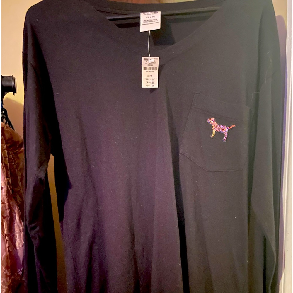 Nwt Vs Pink long sleeve with cheetah print